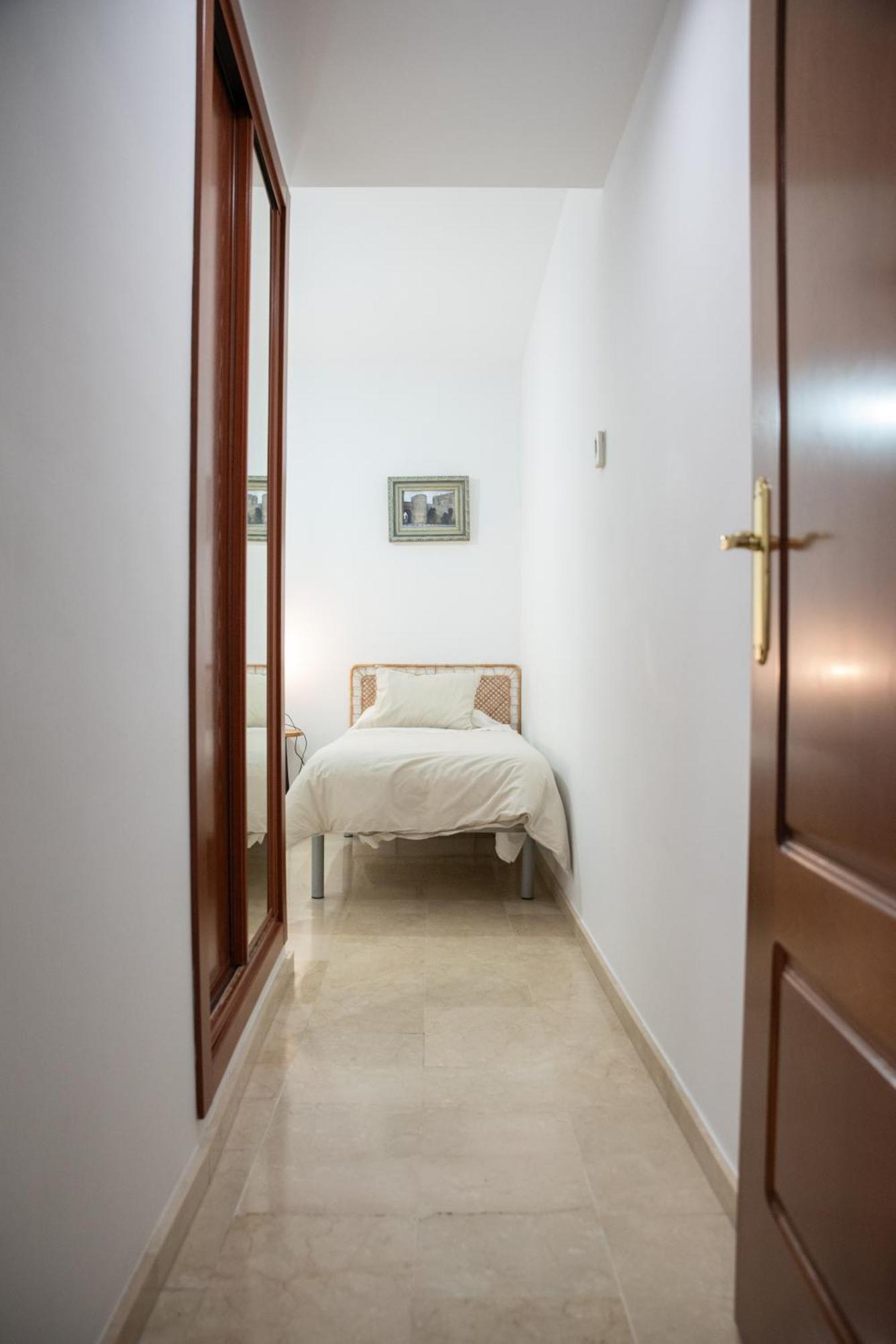 Apartamento Atenea Centro Con Garaje Gratuito Ronda Luaran gambar